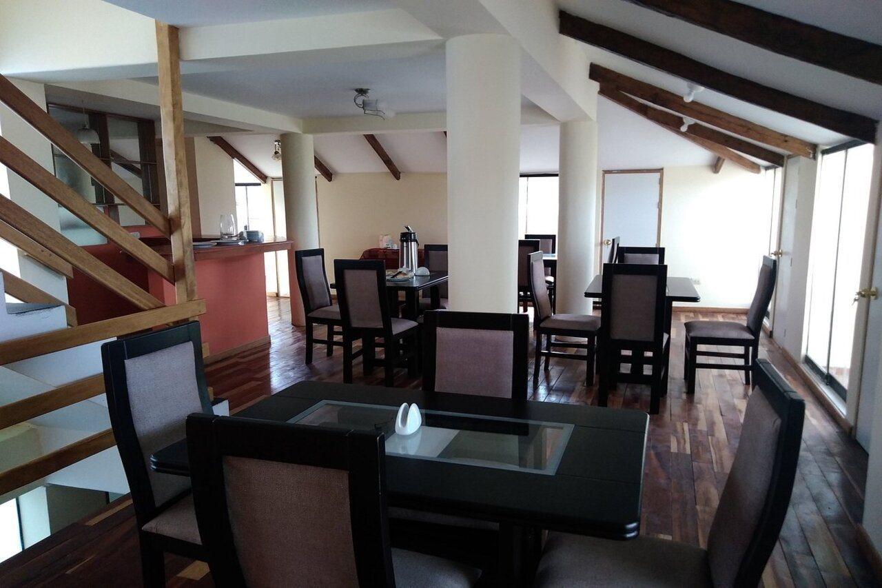 Hotel Ayenda Luna De Oro 2*